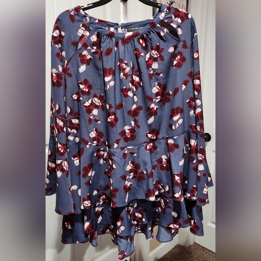 Lane Bryant Floral High-Low Blouse – Size 26